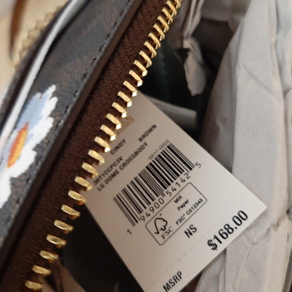 Nwt MK Cindy crossbody - Picture 5 of 7